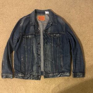 Levi’s men’s trucker  Denim Jacket
